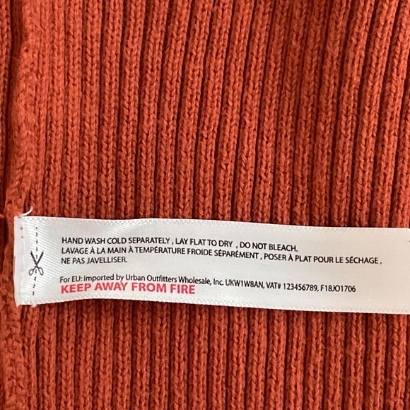 Free People One Ribbed Knit Tank Top Sz S Burnt Orange V-Neck Crop Cotton Boho - Picture 6 of 7